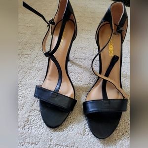 Brand New 4 inch Jacobies T-Strap Heels!
